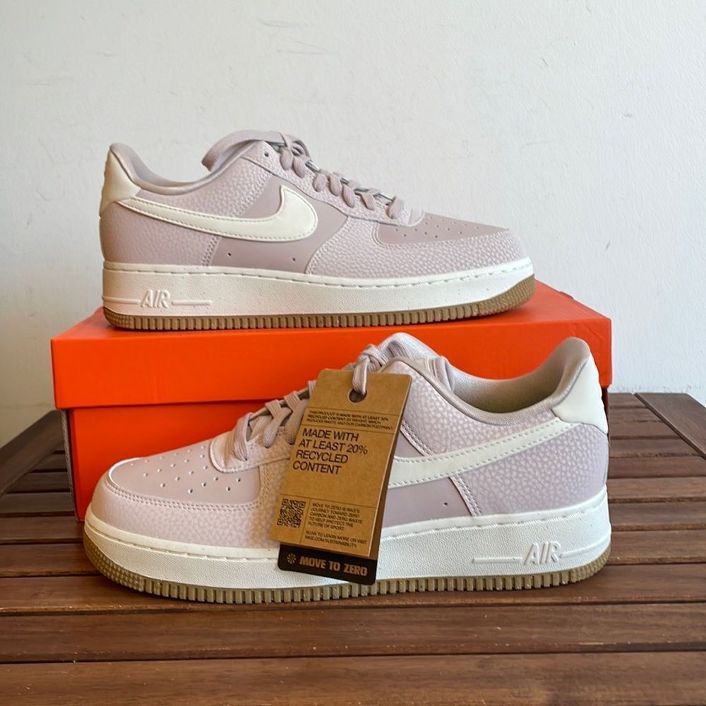 Nike Air Force 1 Low’07 Platinum Violet/Light Bone Women Size10.5(FN6326-001)